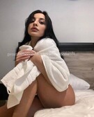 Анкета проститутки Викуля - метро Чертаново Южное, возраст - 24